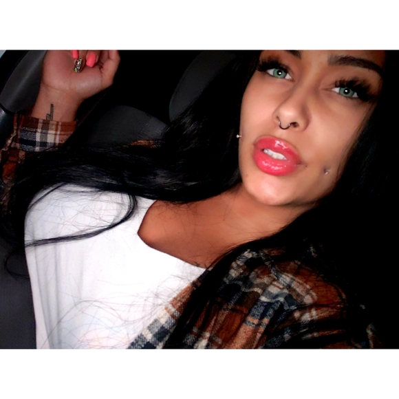 Meet your Posher, Hope - Picture 6 of 12